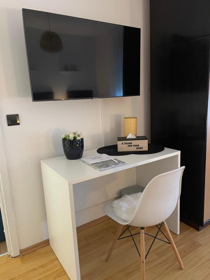 Comodo Apartman Vinkovci Buitenkant foto