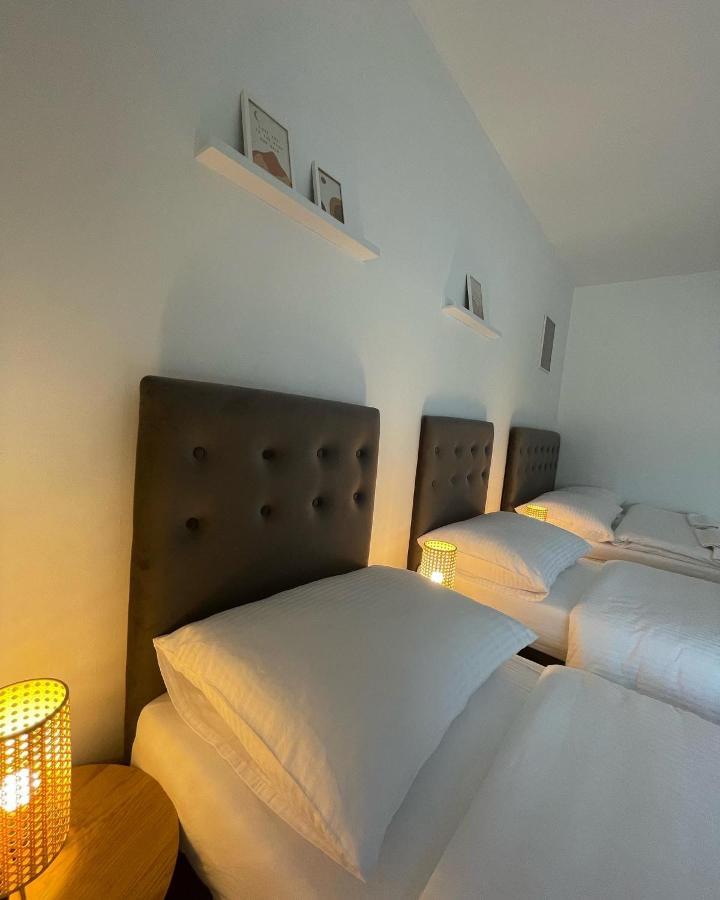 Comodo Apartman Vinkovci Buitenkant foto